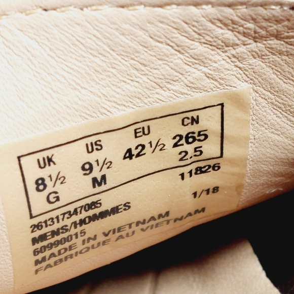 Clarks EDGEWOOD Lace Up Brown Suede Moc Toe Casual shoe - Picture 11 of 13